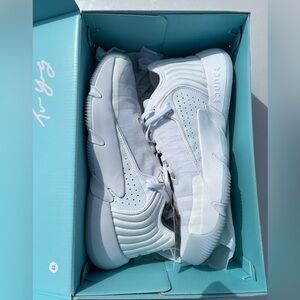 Men addidas sneaker brand new